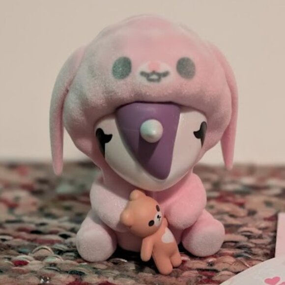 Tokidoki Cozy Unicorno "Cuddle Bunny" - Picture 2 of 7